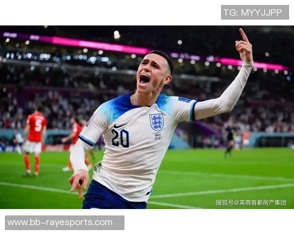 英格兰退役足球巨星回顾：传奇职业生涯与场外生活转型